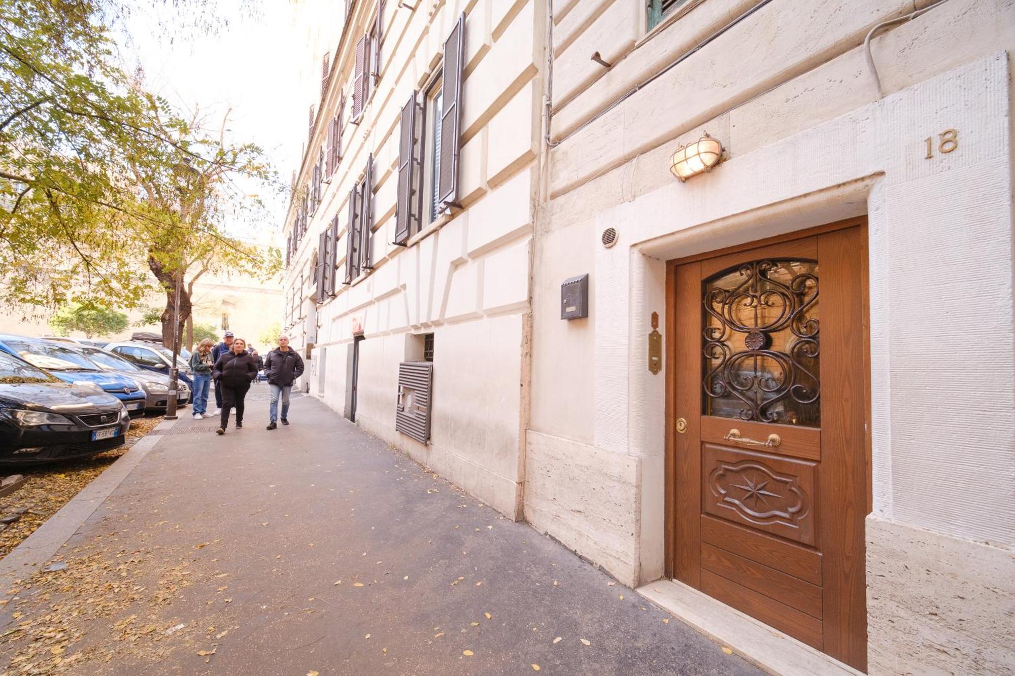 Ad Un Passo Da San Pietro Apartment Rom